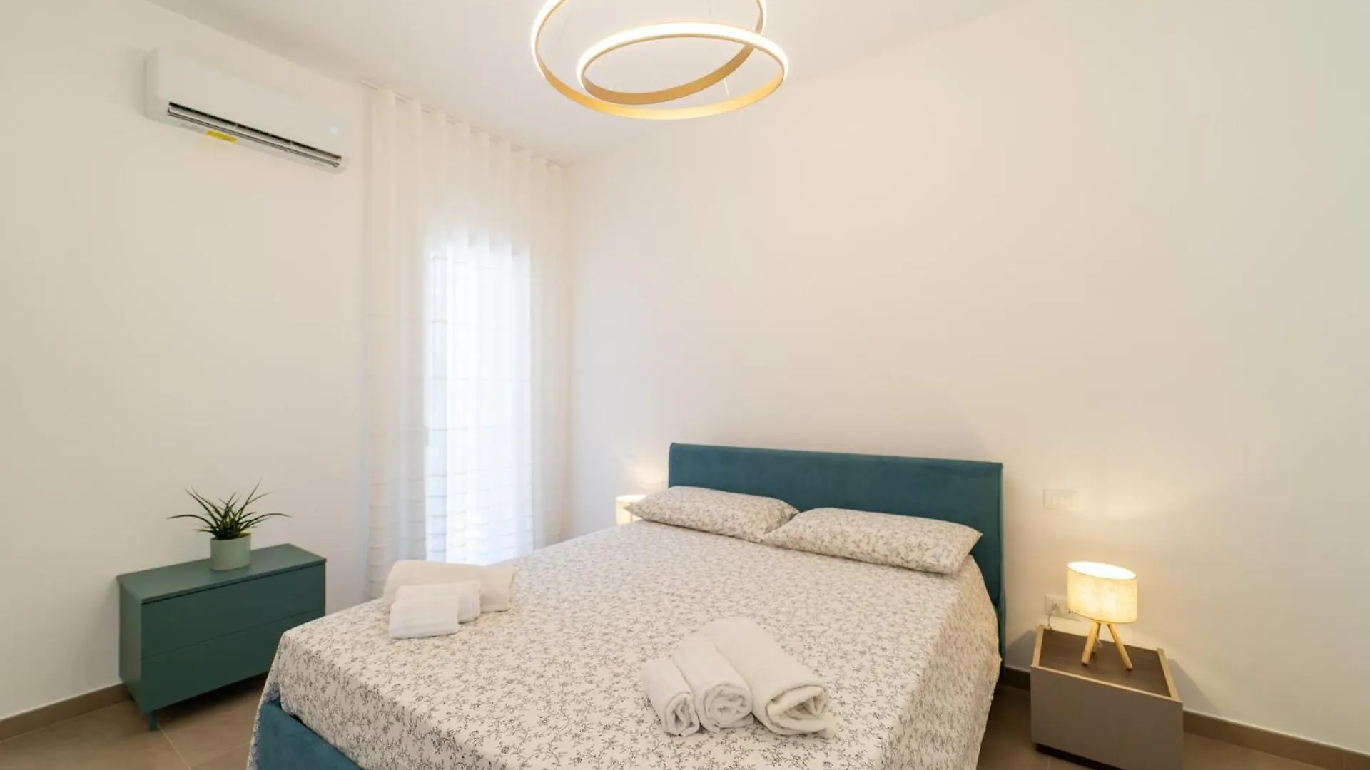 Dimora Dei Consoli Apartments Syracuse 0*,