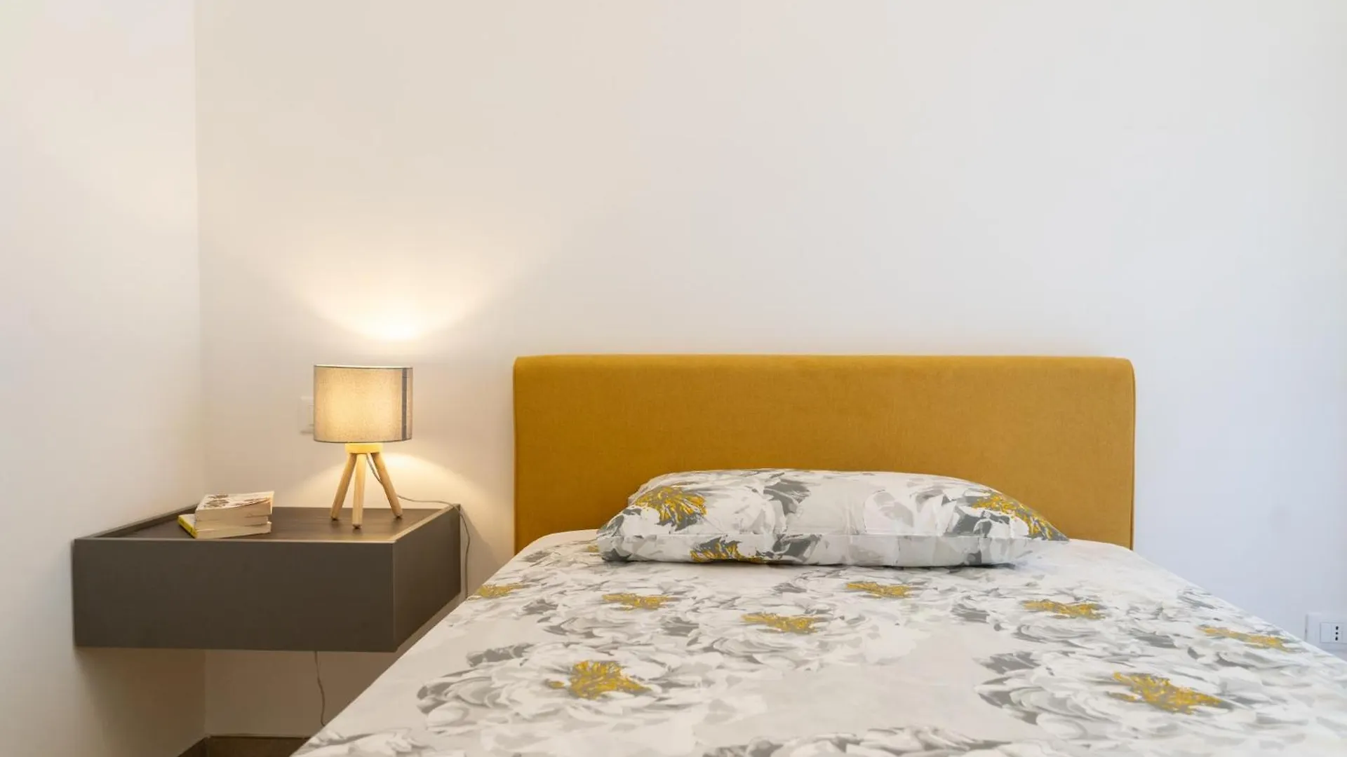 Dimora Dei Consoli Apartments Syracuse 0*,  Italy